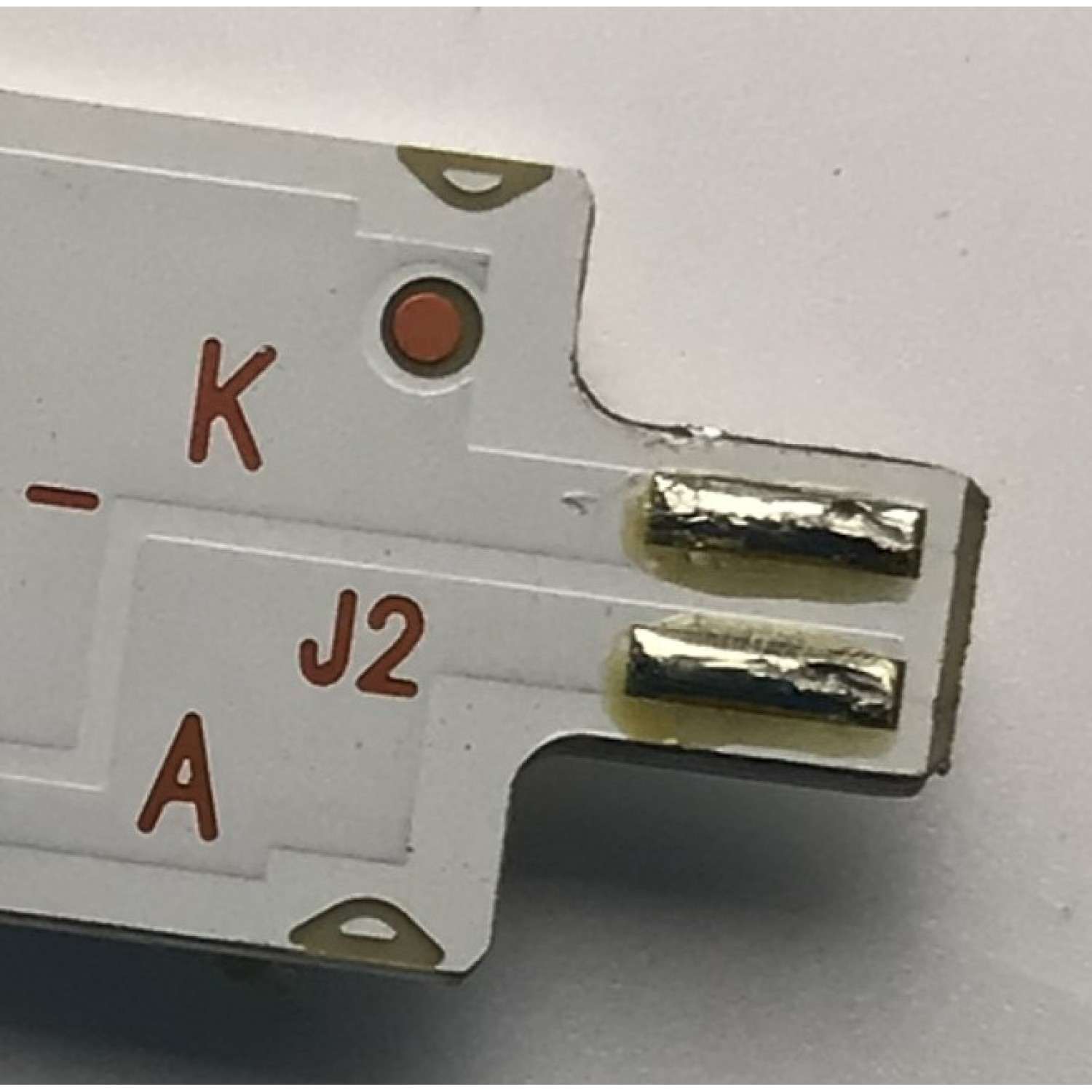 KIT DE LED'S PARA TV JVC (3 PIEZAS) / NUMERO DE PARTE LED39D07A-ZC26AG-01E / 30339007040E / 39000M83 / 201102BB08 / PANEL V400HJ9-PE1 / MODELO LT-40MAW300 - Imagen 2